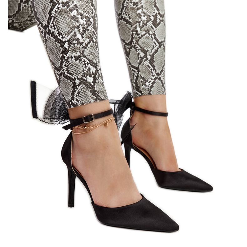 Černé lodičky s mašlí Ilaysa černá