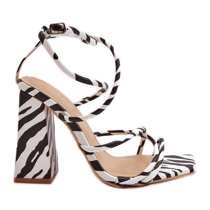 Módní bílé a černé sandály na vysokém podpatku Josette bílý Módní bílé a černé sandály na vysokém podpatku Josette bílý
