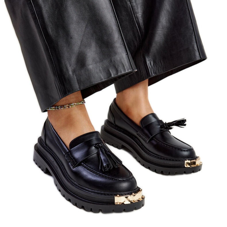 Černé masivní mokasíny se zlatými vsadkami Tuga černá