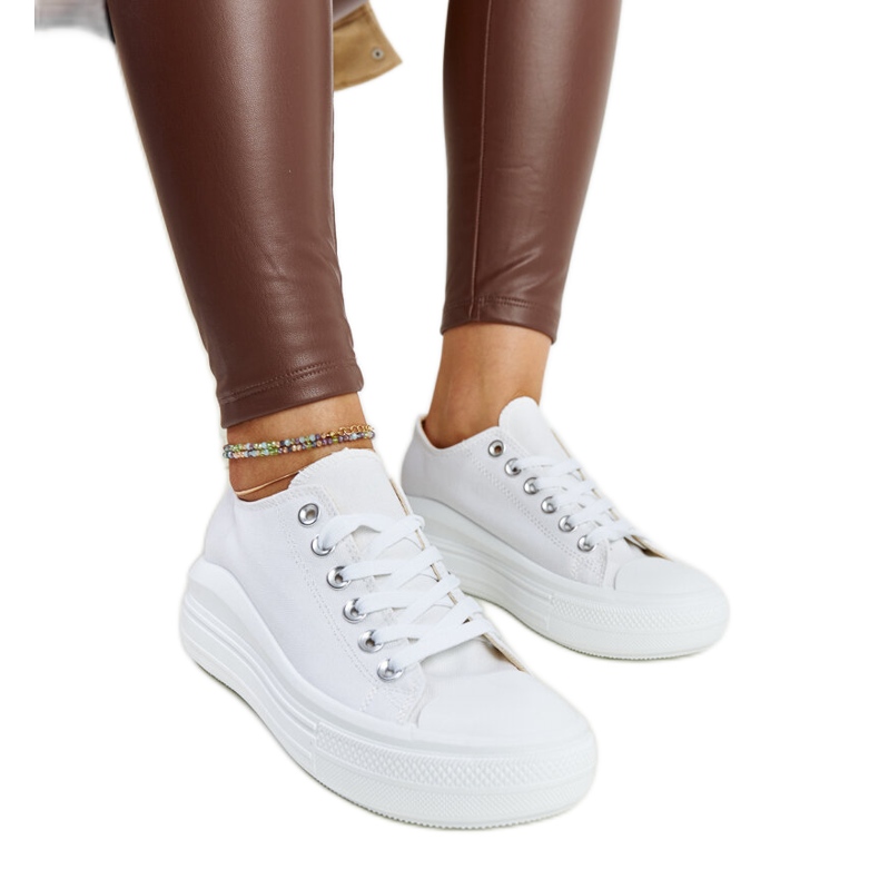 Bílé tenisky na silné platformě Zlata bílý