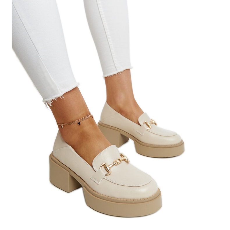 Béžové boty na vysokém podpatku z eko kůže značky Vinceza béžový