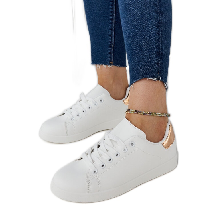 Bílé tenisky na platformě Birikti bílý