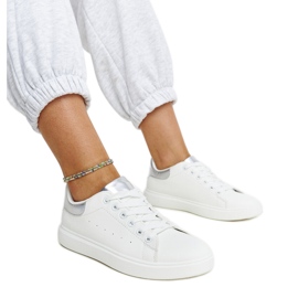 Bílé tenisky na platformě Ariam bílý