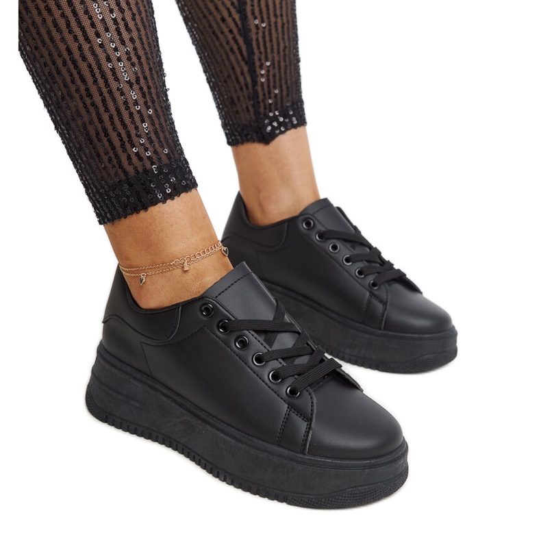 Černé sportovní boty na platformě Ottavia černá