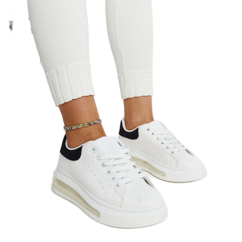 Bílé tenisky s vysokou podrážkou Zrina bílý