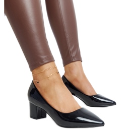 Černé patentované lodičky Ognjenka na vysokém podpatku černá