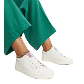 Bílé dámské tenisky Cross Jeans z ekokůže bílý