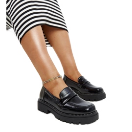 Černé kožené mokasíny černá