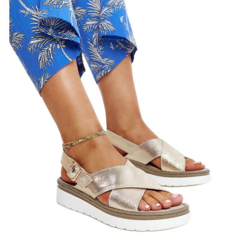 Zlaté kožené sandály na platformě Ithar zlatý