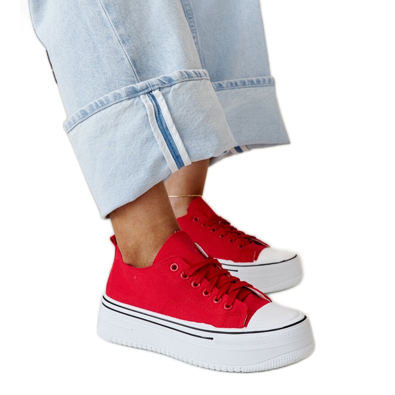 Červené tenisky Bahira se silnou podrážkou