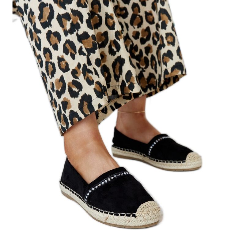 Černé espadrilky s kamínky Abia černá