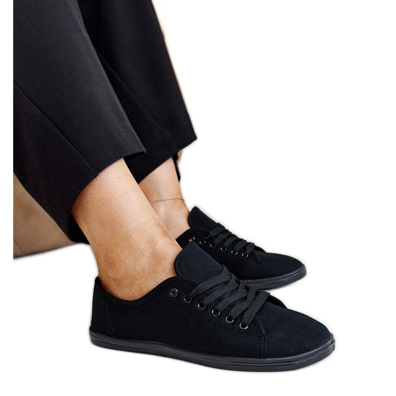 Černé klasické tenisky Ramira černá