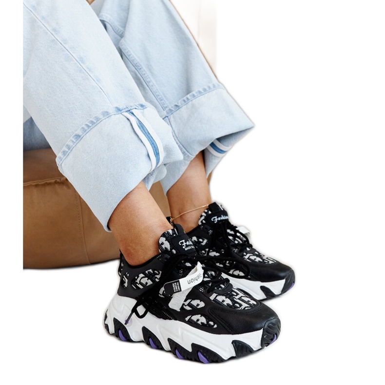 Černé tenisky se silnou podrážkou Melsen černá Černé tenisky se silnou podrážkou Melsen černá