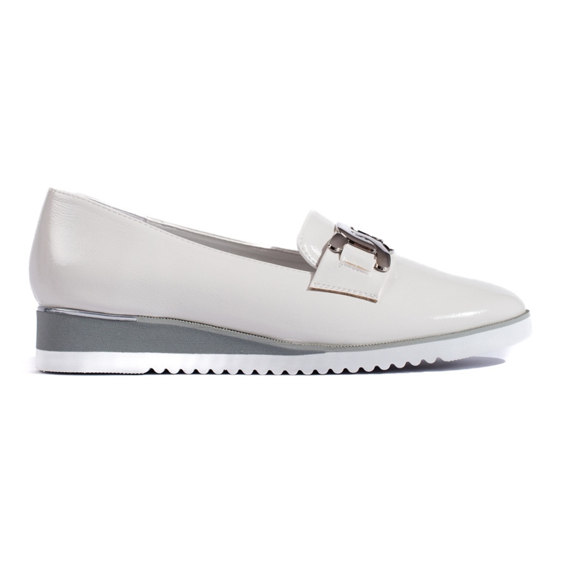 Goodin Páni bílých žen na nástupišti