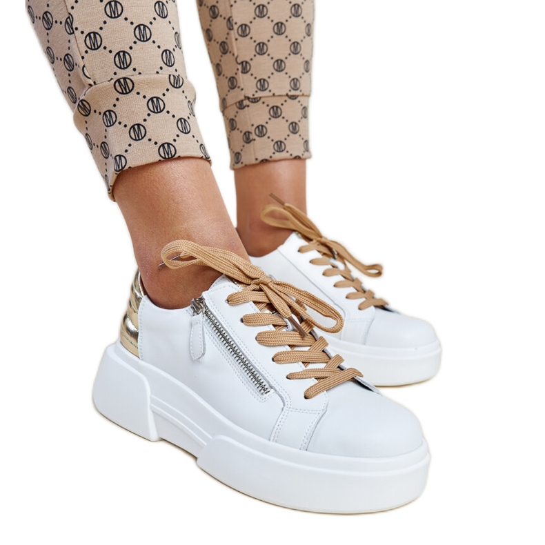 Bílé kožené boty s ozdobným zipem bílý