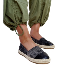 Černé lesklé espadrilky Surana černý