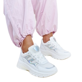 Bílé tenisky se silnou podrážkou Matea bílý