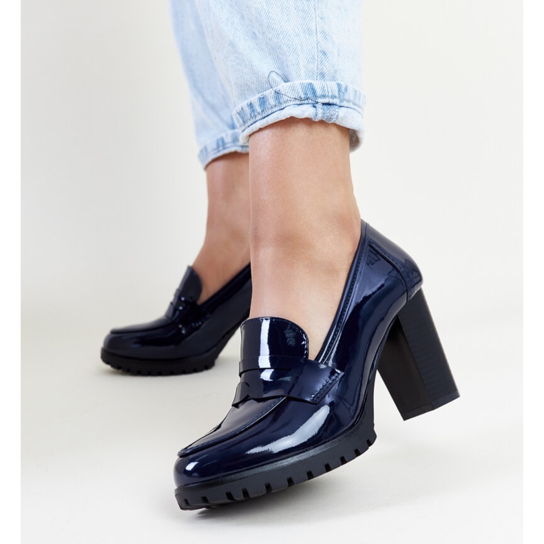 Námořnicky modré lakované lodičky na vysokém podpatku Licoletta modrý