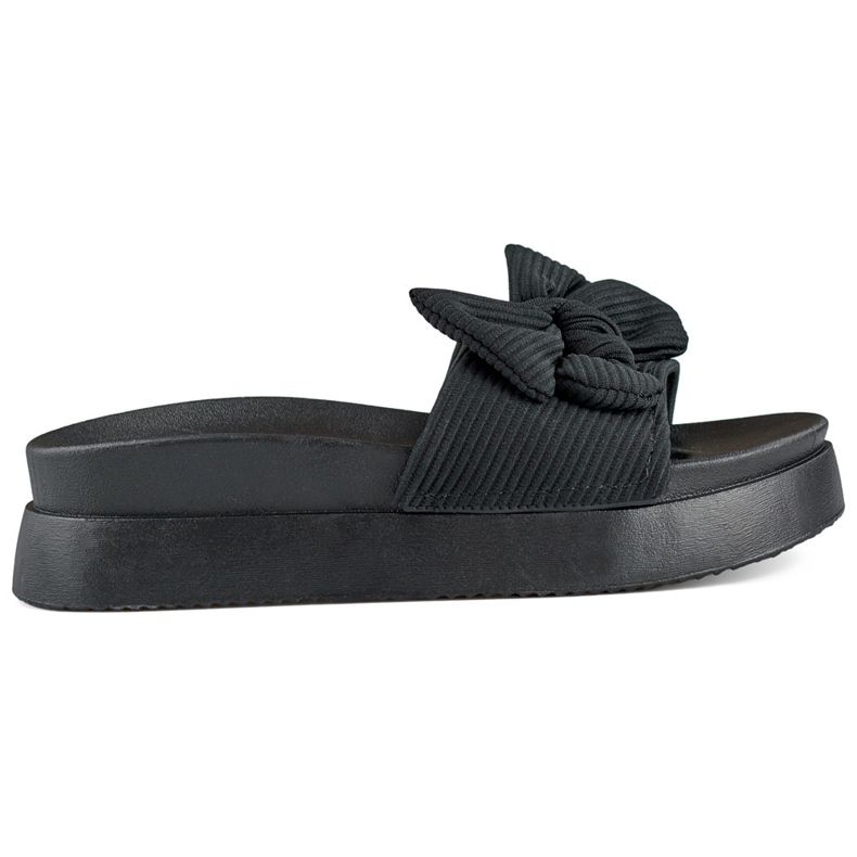 Černé dámské pantofle s mašlí na silné podrážce černá