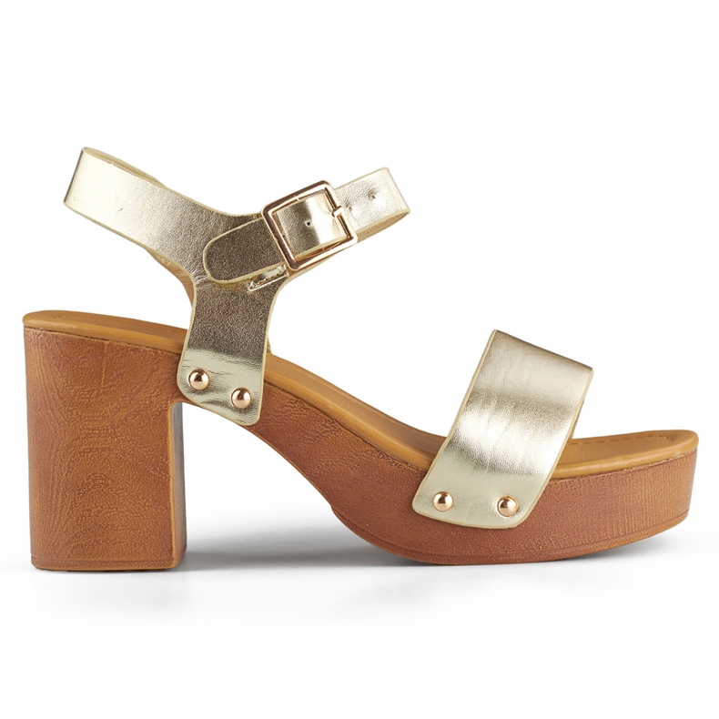 Zlaté sandály s dřevěným podpatkem na platformě zlatý Zlaté sandály s dřevěným podpatkem na platformě zlatý