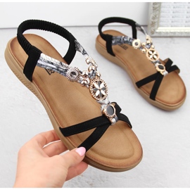 Dámské pohodlné ploché černé sandály Artiker 54C1334 černá Dámské pohodlné ploché černé sandály Artiker 54C1334 černá