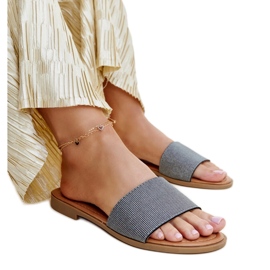 Černé lesklé žabky Anilsa černý