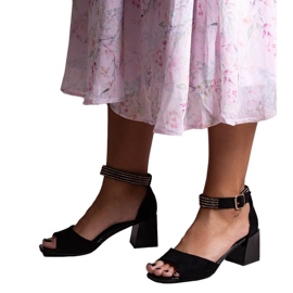 Patentované sandály Athir černý