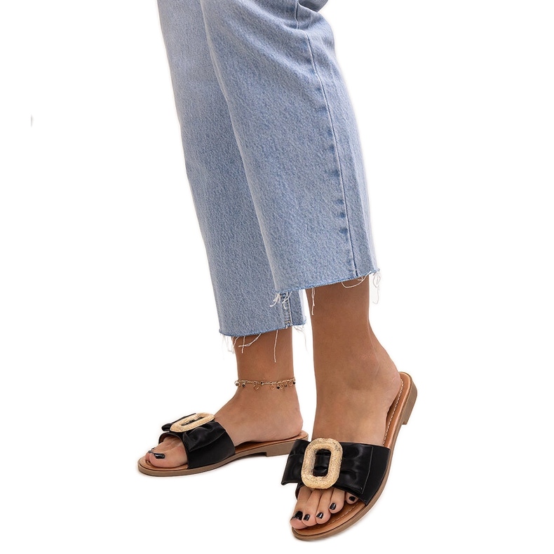 Černé žabky se sponou Limera černá