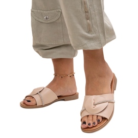 Klobouky zdobené páskem se zirkony Amari béžový