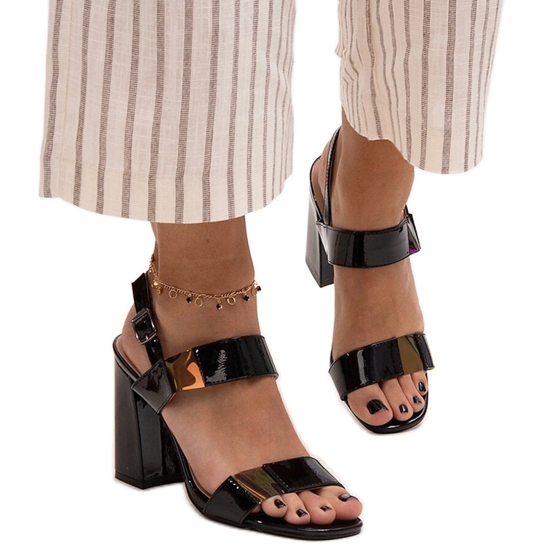 Lakované černé sandály na vysokém podpatku Shadan černá