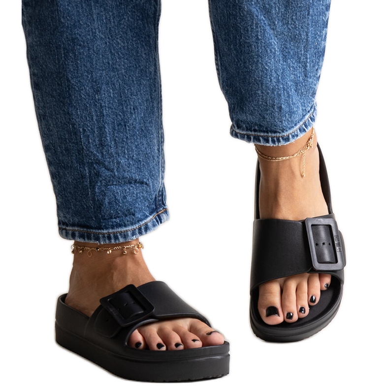 Černé žabky Big Star NN274A662 906 černá