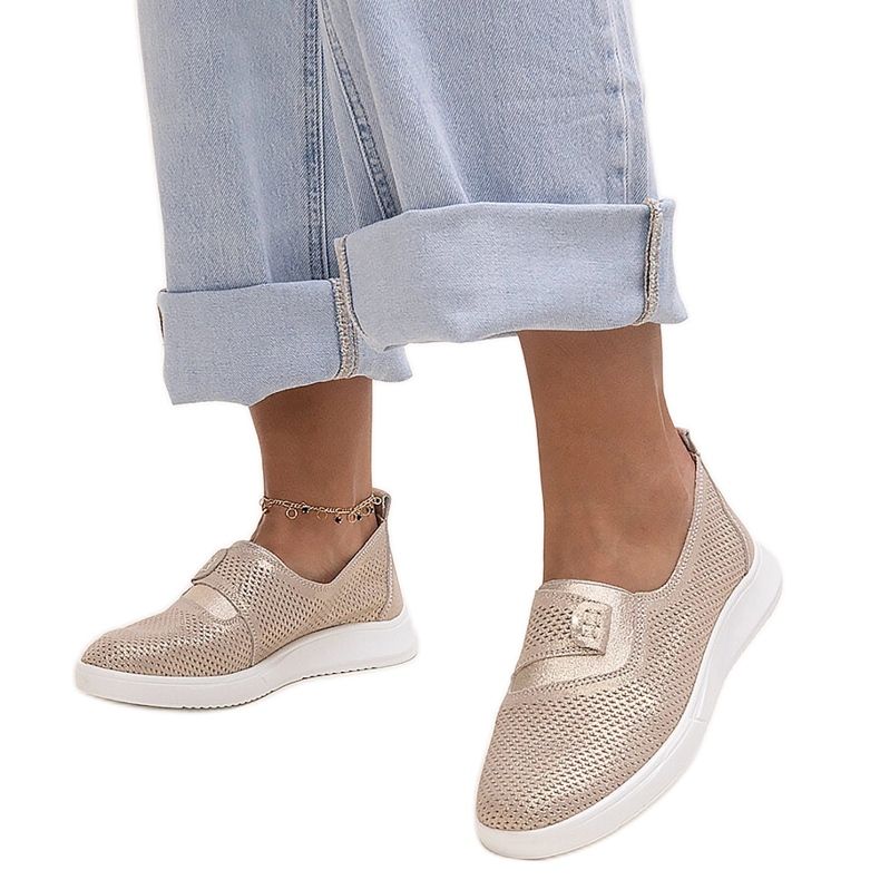 Zlaté perforované kožené tenisky Ethel zlatý Zlaté perforované kožené tenisky Ethel zlatý