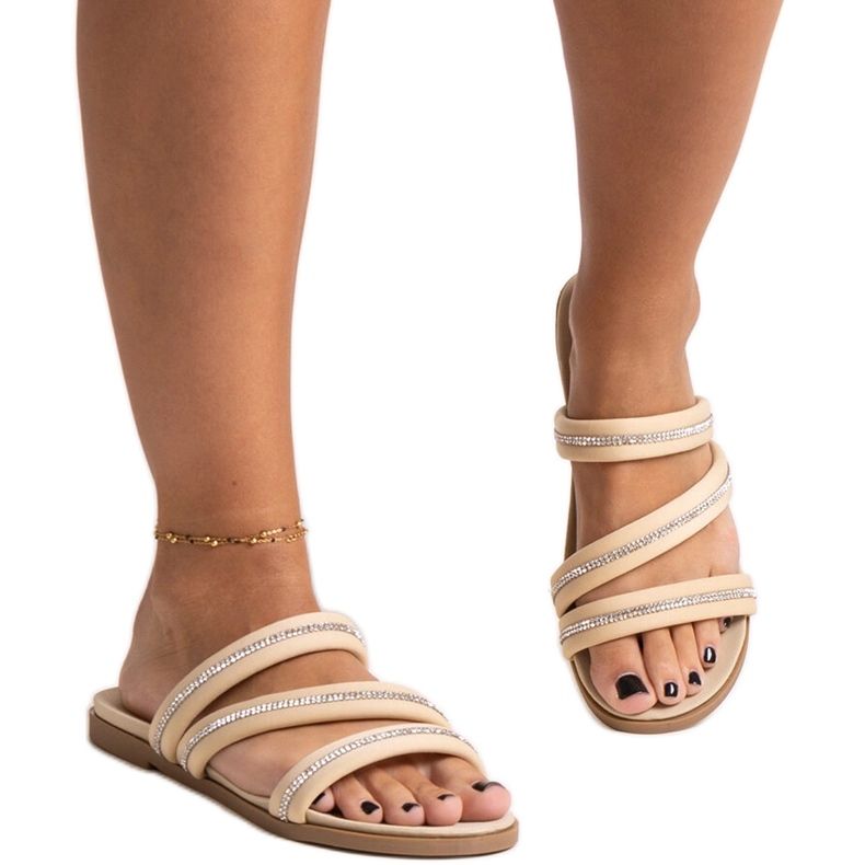 Béžové žabky s kamínky od Martinely béžový