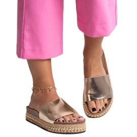 Zlaté žabky s ozdobnou jasmínovou podrážkou zlatý Zlaté žabky s ozdobnou jasmínovou podrážkou zlatý