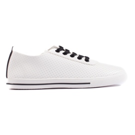 Bílé dámské tenisky s černými tkaničkami bílý