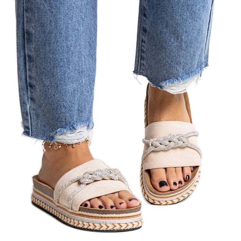 Béžové žabky zdobené zirkony Kamillian béžový