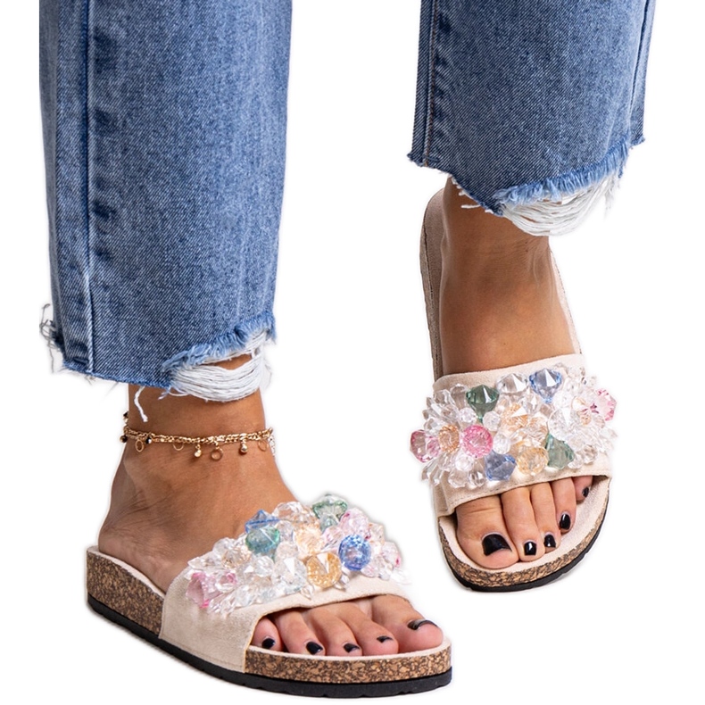 Béžové žabky zdobené kamínky Negistina béžový