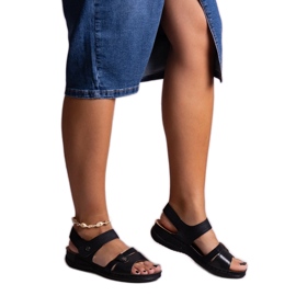 Černé sandály na platformě Huri černý