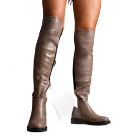 Dlouhé tmavě béžové kozačky z eko kůže Polmapina béžový