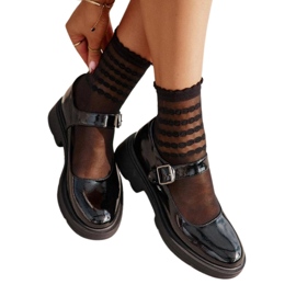 Dámské lakované boty s páskem, Black Vinceza 62179 černá Dámské lakované boty s páskem, Black Vinceza 62179 černá