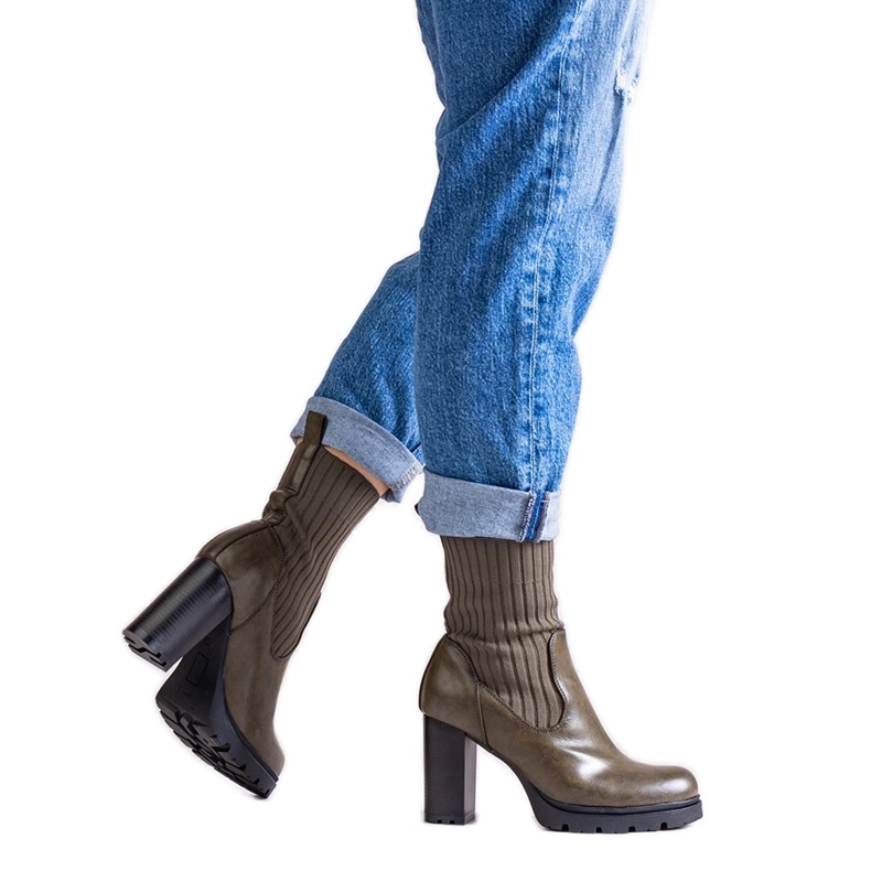 Zelené kotníkové boty z eko kůže Asera zelená Zelené kotníkové boty z eko kůže Asera zelená