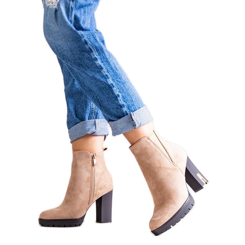 Béžové kotníkové boty s kamínky od Hayet béžový Béžové kotníkové boty s kamínky od Hayet béžový