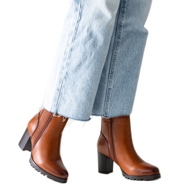 Hnědé kotníkové boty z eko kůže Zinah hnědý