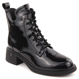 Černé lakované dámské kotníkové boty D&amp;A S.Barski Premium Collection CR42-089 černý