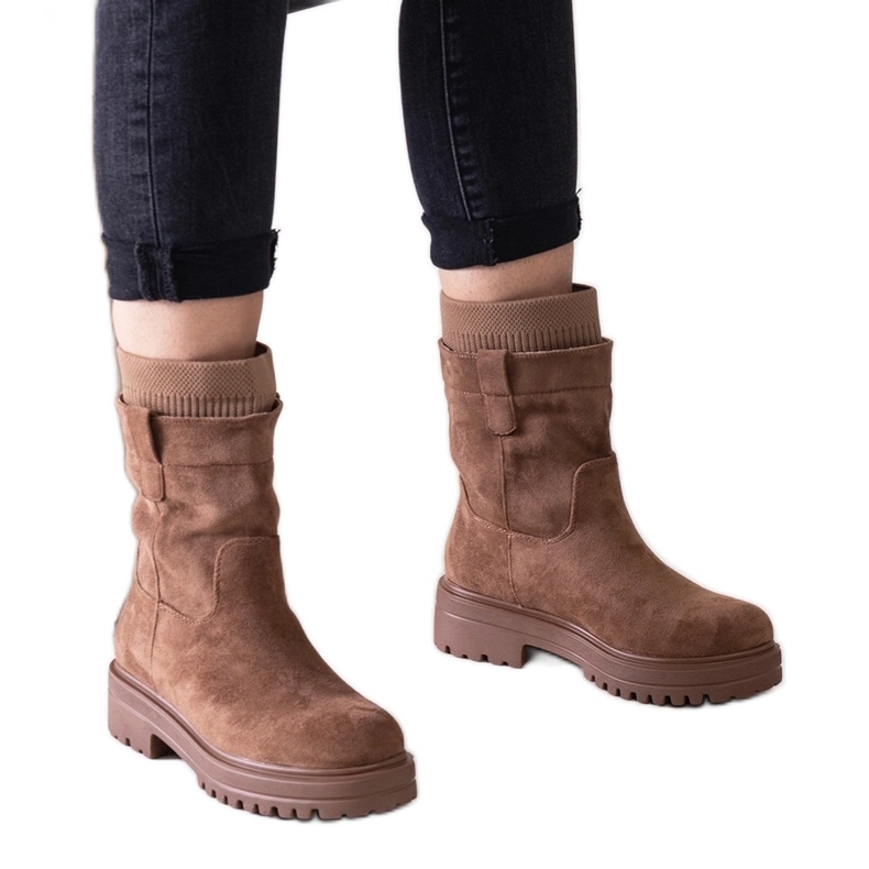 Hnědé nazouvací kotníkové boty s ponožkou Ralia hnědý