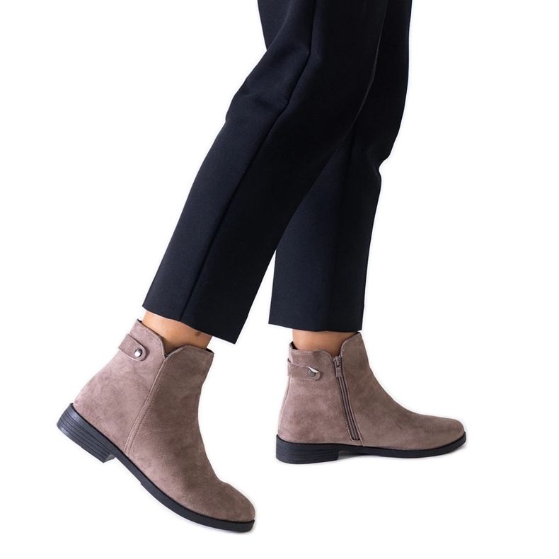 Hnědé klasické kotníkové boty z eko semiše Pereia hnědý