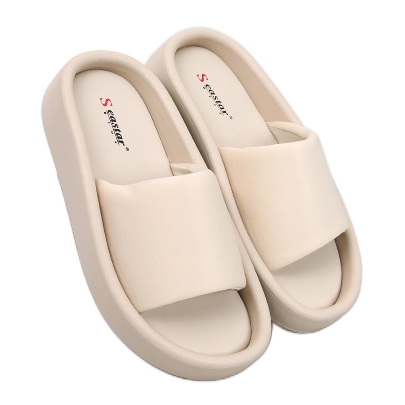 Fontes Beige měkké dámské sandály - Inello béžový