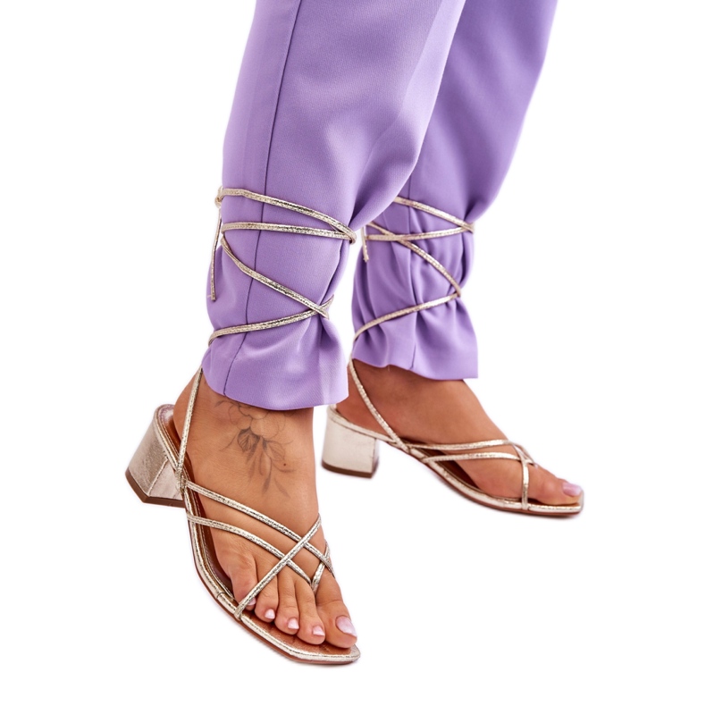 Step in style Model Secret Love LOLA5023 Zlaté šněrovací sandály - Krok ve stylu žlutá