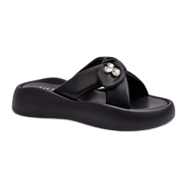 Step in style Sandálové žabky Model Goe NN2N4110 Black - Krok ve velkém stylu černý