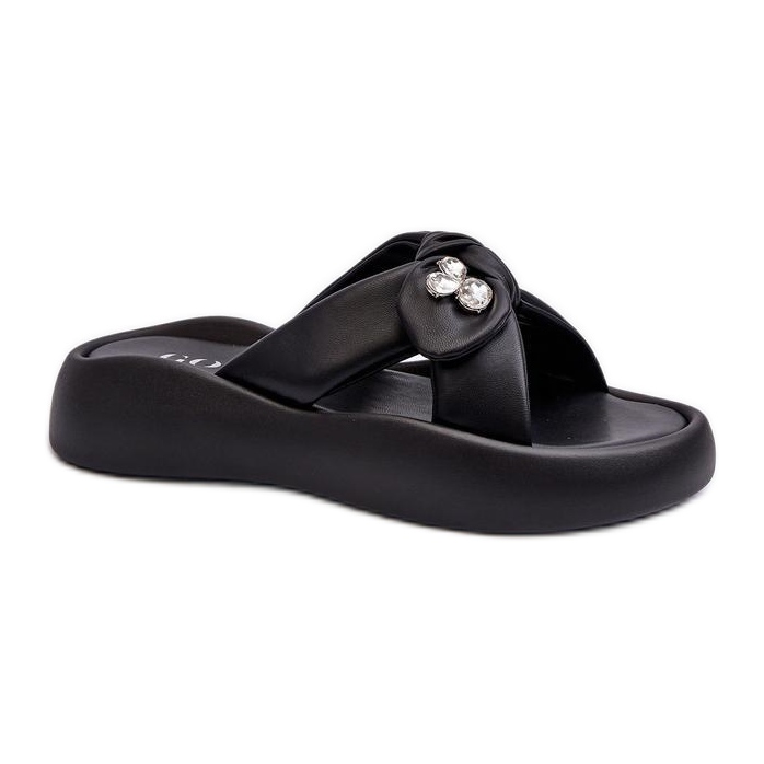 Step in style Sandálové žabky Model Goe NN2N4110 Black - Krok ve velkém stylu černá
